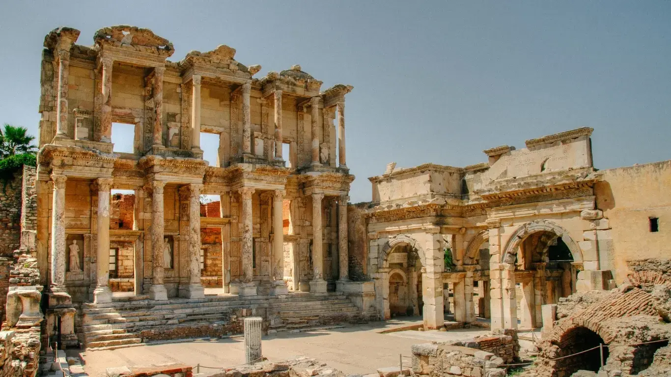 The Ultimate 1-Week Nomadic Caravan Itinerary Through Turkey: Nature, History, and Luxury